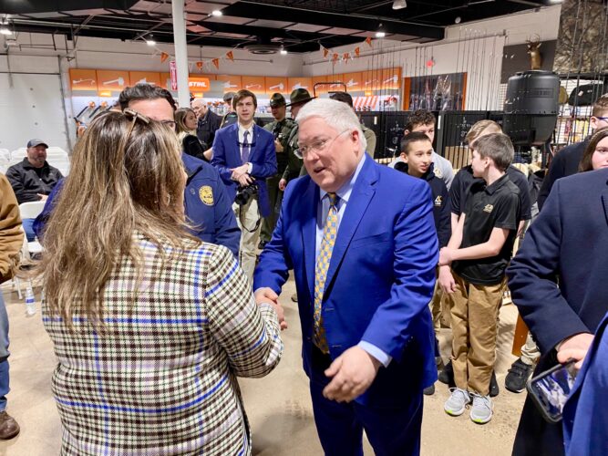 Morrisey Calls for West Virginia Lawmakers To Pass 10% Income Tax Reduction